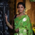 Riythvika Instagram - Natural makeup look In frame @riythvika_official Makeup @vyshu_artistry Photography @jagadishphotography_ COUSTUME @ki.ruban.ra.j.s AND @meeyaz_designs STYLING @kirubanrajselvam AND @meenasivakumar_1224 Flowers @blossom_bridal_flowers Jewelers @littlefingers_bridal_jewellery Location @elementsoneastcoast #makeuplook#nudemakeup#makeupartistsworldwide#chennaimakeupartist#celebritymakeupartist#muachennai#celebritylook#celebrity#southindianmakeupartist#rithvika#photooftheday#photoshoots#vyshuartistry Elements on East Coast