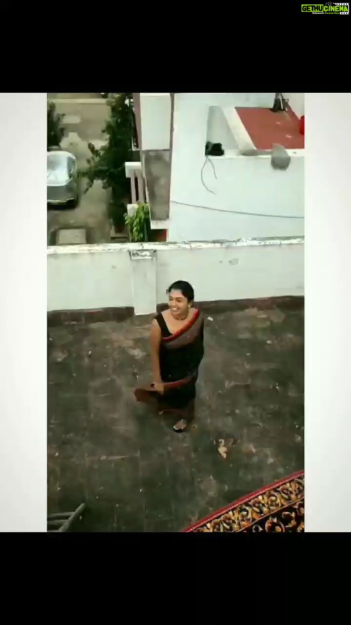 Riythvika Instagram - Saree @neevifashions 📷🎥 @talk2naveen