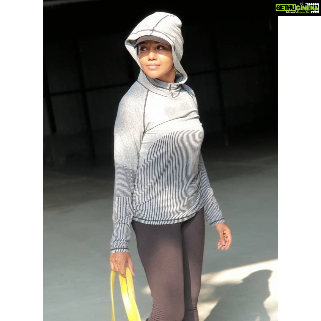 Riythvika Instagram - Sun-kissed #sunkissed🌞 #saturdayworkouts