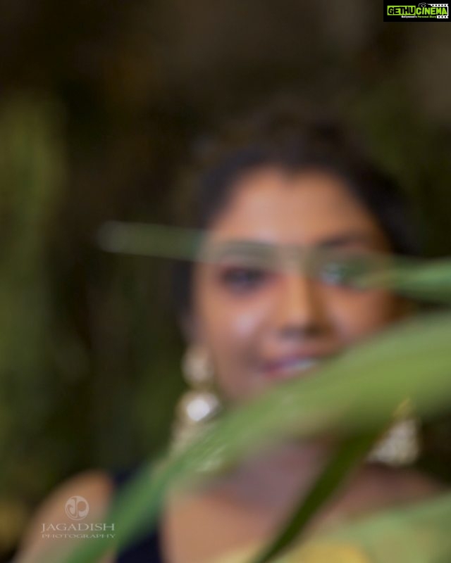 Riythvika Instagram - Makeup @vyshu_artistry Photography @jagadishphotography_ Costume @ki.ruban.ra.j.s @meeyaz_designs Jewels @littlefingers_bridal_jewellery Location @elementsoneastcoast