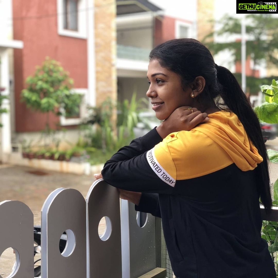 Riythvika Instagram - Morning bliss #rainymood #rainymorning #rainyweather #rainy_weather