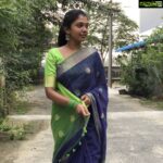 Riythvika Instagram – Saree @ezhil_the_saree_shop 
#sareelove 💙💚