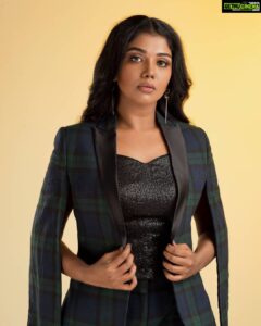 Riythvika Instagram - #newlook
Concept & stylist @njsatz 
Photography 
@prachuprashanth
Makeup & hair @radhiradhikha
Studio @njstudios_7159
Footwear @Taasooofficial
Jewellery @byelegancejewels