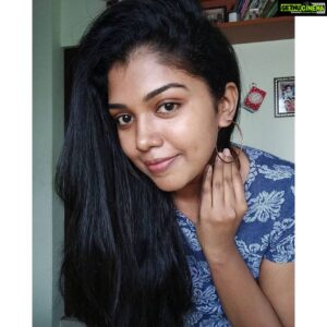 Riythvika Instagram - #selfclicked📷 #selflove #stayhome #smile😊