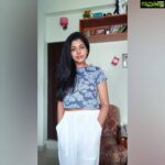 Riythvika Instagram - #selfietimer #poses #quaratineshoot📷 #stayhome #staysafe