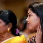 Riythvika Instagram - Mom & me #momblogger #momlife @helo_indiaofficial @helo_tamilofficial