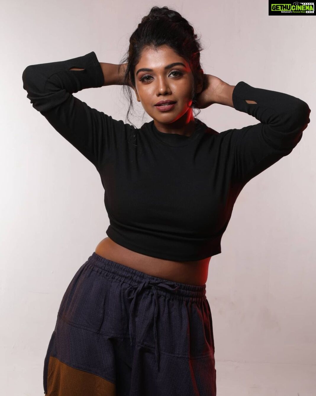 Riythvika Instagram - Photography @ajjjoveih Makeup - @j7bridalstudio Hairstyle - @vichuhairstylist