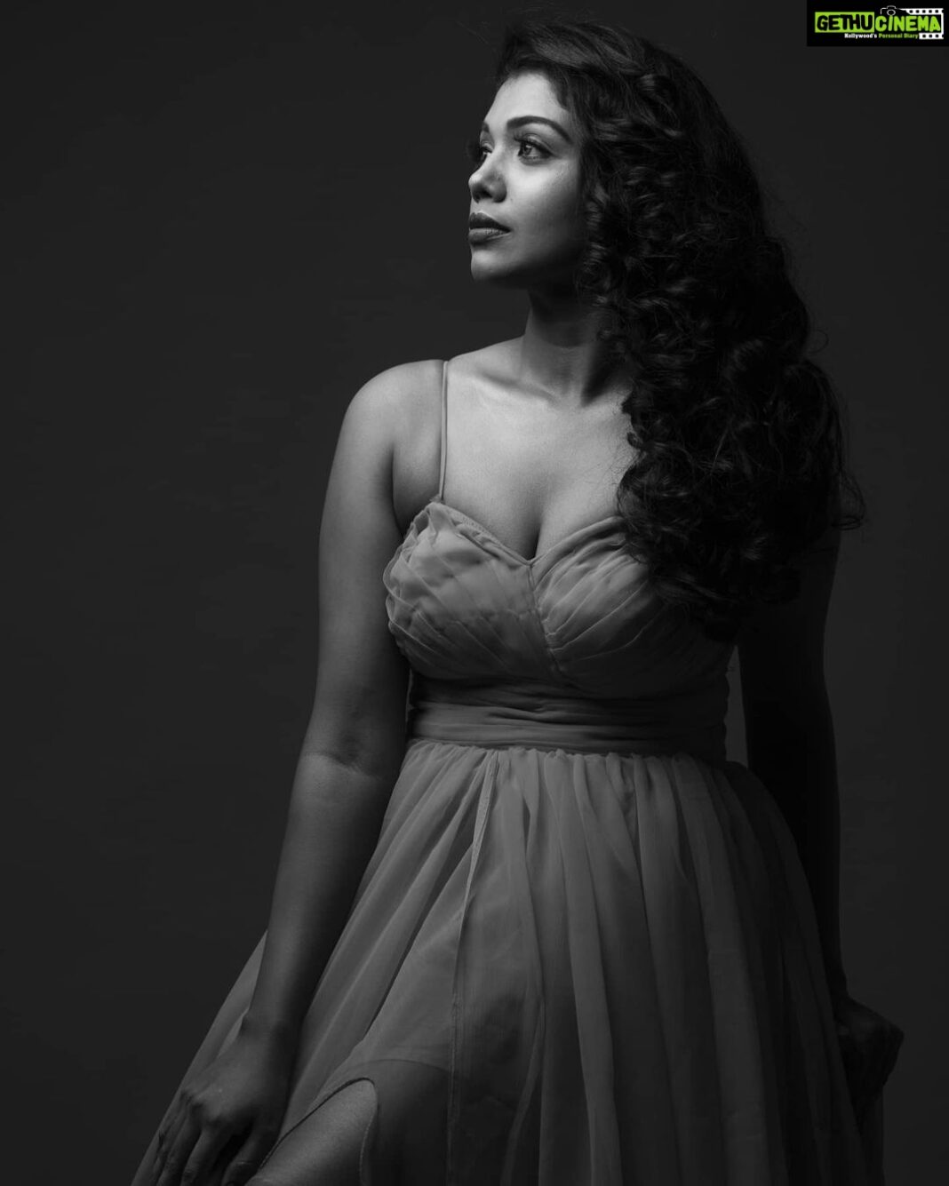 Riythvika Instagram - Photography by @ajjjoveih #blackandwhitelove
