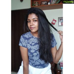 Riythvika Instagram - #selfclicked📷 #selflove #stayhome #smile😊