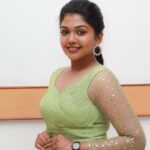 Riythvika Instagram - Vikatan awards 2020 #vikatancinemaawards Costume by @studio_21__ Hairstylist @nakshatramakeup Photography @karthikakphotography