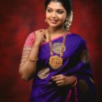 Riythvika Instagram - Makeup @preethimakeoverartistry Hairstylist @Nakshatramakeup Jewellery @narayanapearls Rings @houseofherastore Blouse @j2fashions Saree @meshira.in Camera @sreeganesh_photography Studio @studiojumbos