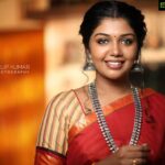 Riythvika Instagram - Photography by @dilipkumar_photography Costume @tina_couture1607 Jewels (Haram) @muthucharam_2018 Hairstyle @profile_makeover Makeup credits myself 😉