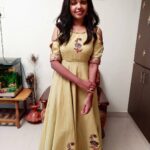 Riythvika Instagram - 😊😊thank you for the beautiful wardrobe @magic_weavies