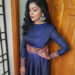 Riythvika Instagram – All set to go  BB3 Grand finale 
Styled by @stay__slay 
MUA @anushyaa_mua 
Hair style by @nishamansoo
Costumes by @sameenas.store
Jewels @rimliboutique 
#biggboss3tamil #biggboss #biggbosstamil #biggbosstamil3 #biggboss3 #grand finale #grandfinals