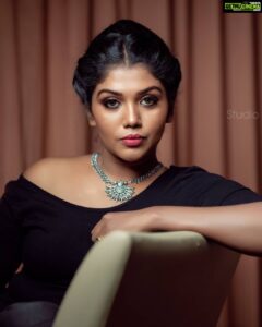 Riythvika Instagram - Black magic 🖤🖤
MUA @vaishuzmakeover 
Photography @studio_2.zero 
@son_of_ravichandran