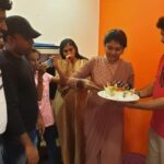 Riythvika Instagram - My birthday celebrations with my fan page admins @riythvikaarmy @riythvika_fans_forever @riythvika_fans_forever @riythvika_fans_forever @riythvika_fans_page #riythvikaarmy #riythvikabiggboss #riythvika💞😘🤗