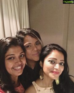 Riythvika Instagram - With my cuties😘😘😘😘
#biggbosstamil #biggboss #biggbosstamil2 #biggboss2tamil