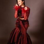 Rubina Dilaik Instagram - Is This the month of #love soaked in #red ?? . . . 📸 : @prashantsamtani Styling: @ashnaamakhijani @styledbyashna Outfit: @aakanshasinghalofficial Earring : @delicatofficial Hair : @hairbyshardajadhav Assisted by : @jiggs_zala