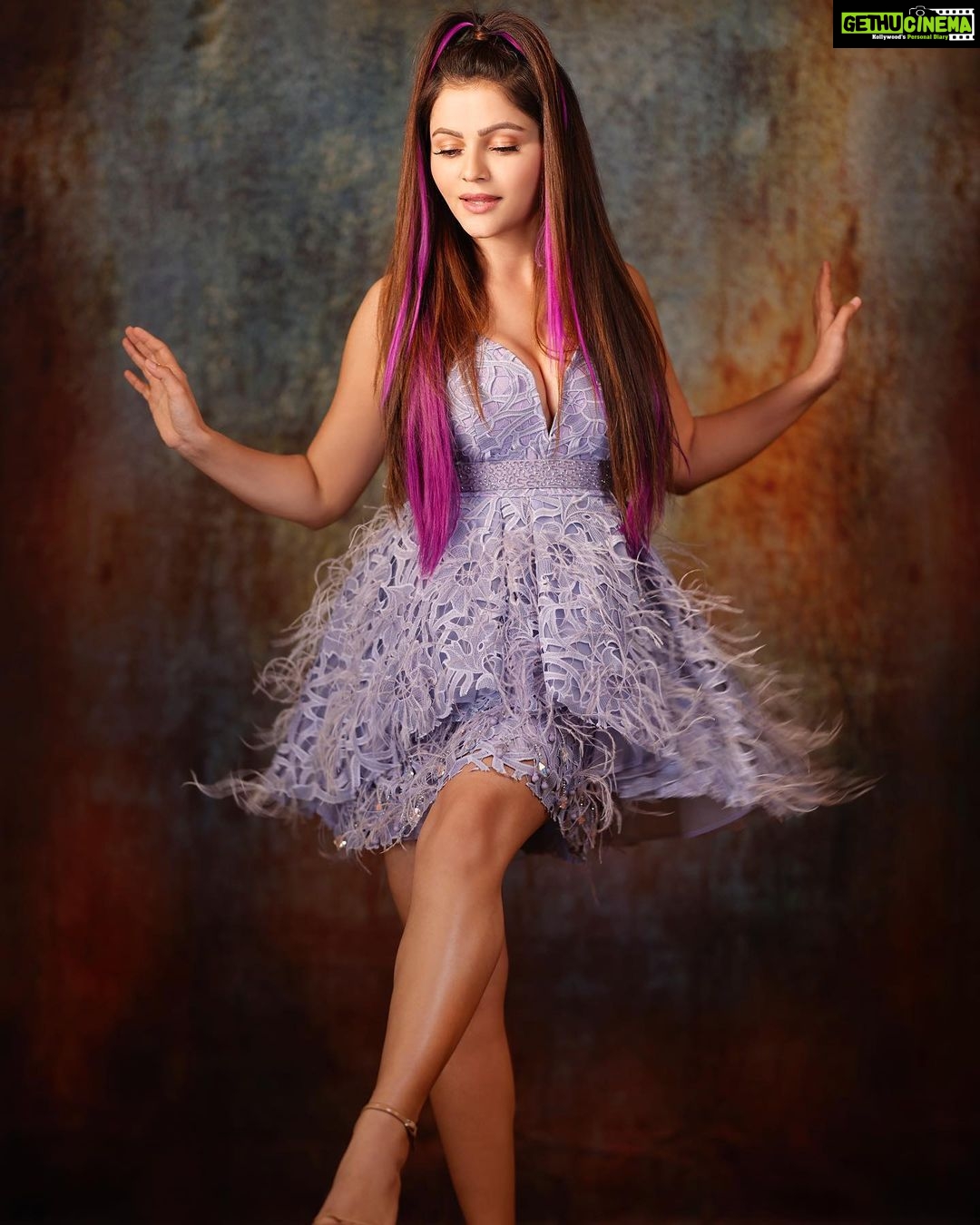 Rubina Dilaik Instagram - In my Barbie World….. . . . 📸 @prashantsamtani Styled by: @ashnaamakhijani @styledbyashna Outfit: @geishadesigns Hair : @hairbyshardajadhav Assisted by : @jiggs_zala