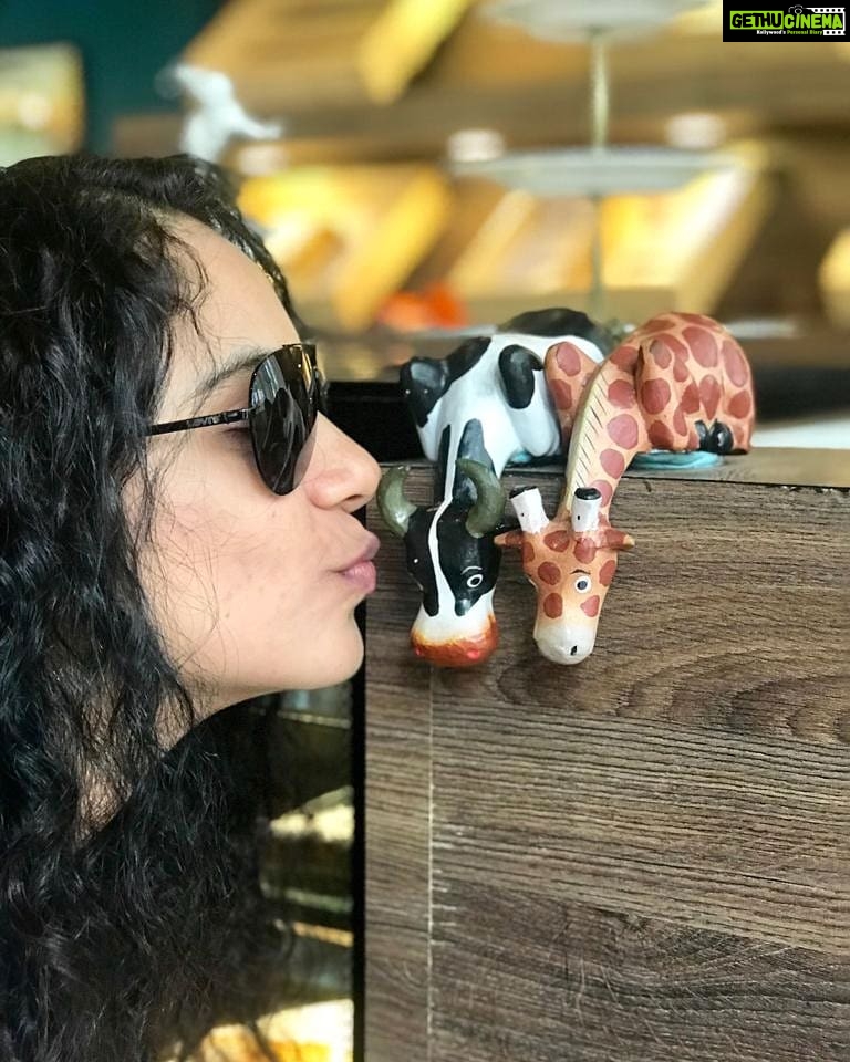 Rupa Manjari Instagram - Embrace and coexist with animals,wildlife and forests....stop hunting animals and destroying forests, orelse we will have to kiss them and show them to our future generations like this on shelves only.. #savetheearth #saveforest #saveanimals #stopdeforestation #globalwarming #loveforanimals β₯οΈπ #happysunday