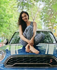 Rupa Manjari Instagram - #throwbackthursday #happyjumpsuit #getstokered #stokertheflyingmonkey #polkadots #cotton #comfortclothing #streetphotography #streetsawg #happysouls 
#instafashion #instadaily #instagram #instagramers #instapic #instagirl #thursday 
@stoker_by_madhi