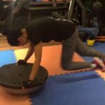 Rupa Manjari Instagram - And this is why dropdeadsexy🤪💪🏻🏋🏻‍♀️💃🏻 #midweekmotivation #fitness #fitnessgirl #fitnessdaily #bestwaytobehappy #instadaily #instagramers #instagirls video and my fitness courtesy my PT @prabu_paulwalker 💪🏻🙏🏻