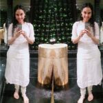 Rupa Manjari Instagram - Ramadan Kareem to everyone🌙💫may god bless everyone with peace and happiness always😊🙏🏻😇 #ramadan #ramadankareem #ramadanmubarak #peace #love #instaramadan