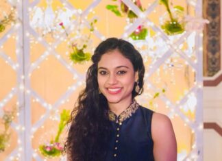Rupa Manjari Instagram - #Just #saturday #archive #sangeet #weddings #aknotsv #happyface #instagram #insta #instadaily #chennai #posing @vinodhnieaadhav @aadhavkannadhasan @lokesh_lo reason for this photo to happen😎🤪😊🙏🏻