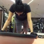 Rupa Manjari Instagram - And this is why dropdeadsexy🤪💪🏻🏋🏻‍♀️💃🏻 #midweekmotivation #fitness #fitnessgirl #fitnessdaily #bestwaytobehappy #instadaily #instagramers #instagirls video and my fitness courtesy my PT @prabu_paulwalker 💪🏻🙏🏻