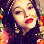 Rupa Manjari Instagram - When u r down wit fever but still in Navarathri festive mode...thanks to snap chat🙃😛☺️