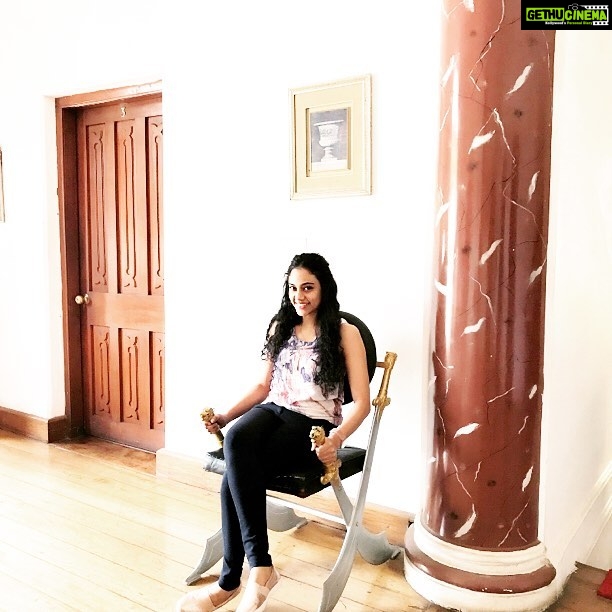 Rupa Manjari Instagram - Princess wit her swords๐๐๐