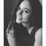 Rupa Manjari Instagram - You're just a monochrome behind all the colorful chaos🖤🤍 black and white series continues...... Pc: @stoker_by_madhi #blackandwhitephotography #blackandwhite #black #white #monochrome #casualphotography #curlyhairgirl #chennai #actor #india #southindian #instamonday #instamood #instaphotography #instagramers #instapost #instagram #instagirl #instadaily😉 #insta #eveningvibes #thursdayvibes #thursday