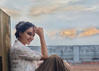 Rupa Manjari Instagram - Dress paired with ikat crop top from @stokereveryday is definitely a cool casul wear for a beautiful evening coffee getaway ....Ikat crop from @stokereveryday #getstokered #ikat #ikatcroptop #sustainablefashion #cotton #cottonikat #instagrammer #instadailly #instapost #instafashion #instapicture #instagram #instadailypost #instapic #instaphoto #insta #instagirls💋 #actor #RupaManjari #kollywood #mollywood #southindia #cinema #thursday