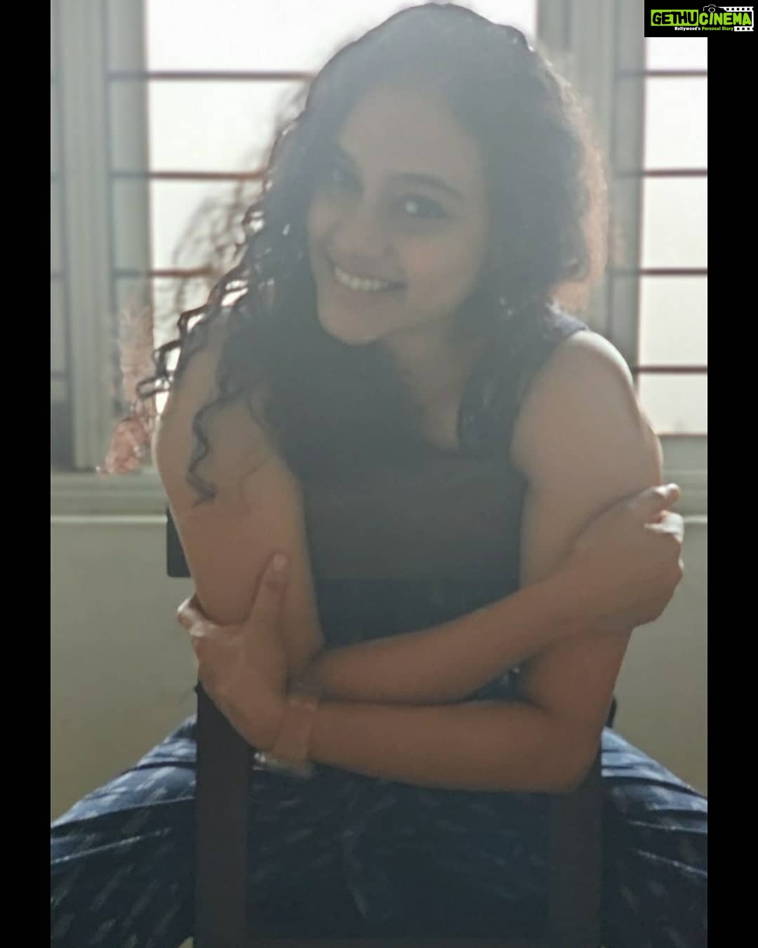 Rupa Manjari Instagram - Silhouette and Black&white series π€π€ Pc: @stoker_by_madhi #tuesdayvibes #tuesdaymood #tuesday #tuesdayfeels #instapicture #instamood #instatuesday #instagram #instagramers #instadailypost #instadaily #instadailypic #instagirl #instagood #instablackandwhite #instapost #actor #actorslife #chennai #rupamanjari #bangalore #kollywood #mollywood