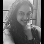 Rupa Manjari Instagram - Silhouette and Black&white series 🤍🖤 Pc: @stoker_by_madhi #tuesdayvibes #tuesdaymood #tuesday #tuesdayfeels #instapicture #instamood #instatuesday #instagram #instagramers #instadailypost #instadaily #instadailypic #instagirl #instagood #instablackandwhite #instapost #actor #actorslife #chennai #rupamanjari #bangalore #kollywood #mollywood
