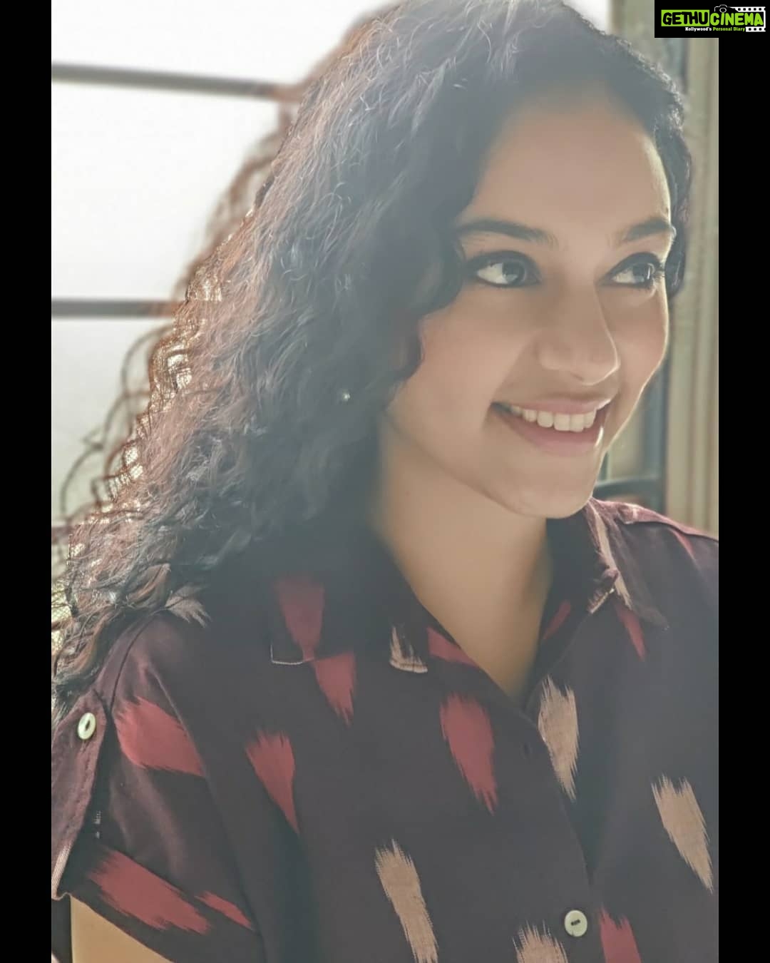 Rupa Manjari Instagram - Last 3 of the silhouette series Darling just believe in yourself πΈπΈπ¦π§ββοΈππππ π PC: @stoker_by_madhi #sillouette #sillouettephotography #sillouetteseries #sunset_captures #sunset #dusk #wednesdayvibes #wednesdaymood #wednesday #instapicture #instagram #instagirl #instamonday #instagramers #instadaily #instadailypic #instadailyphoto #instadailypost #insta #instagirls
