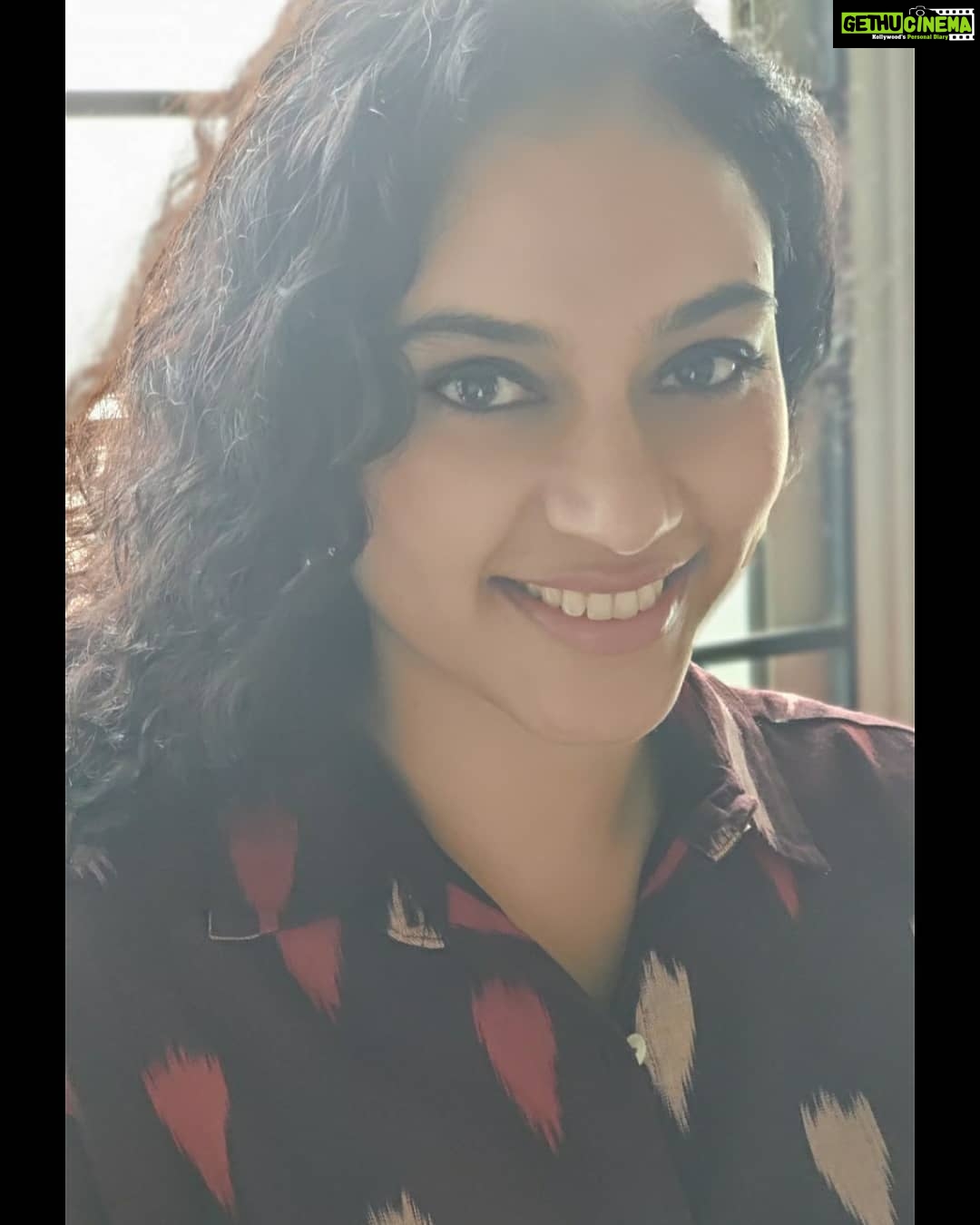 Rupa Manjari Instagram - Darling just believe in yourself πΈπΈπ¦π§ββοΈππππ π PC: @stoker_by_madhi #sillouette #sillouettephotography #sillouetteseries #sunset_captures #sunset #dusk #mondayvibes #tuesdayvibes #tuesdaymood #tuesday #instapicture #instagram #instagirl #instamonday #instagramers #instadaily #instadailypic #instadailyphoto #instadailypost #insta #instagirls