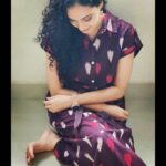 Rupa Manjari Instagram - Yesss its a Sunday😇 Wearing Earth Hue boxy collared shirt dress from stoker 🌼🌈💗🧚‍♀️🌠🌌 Shop at www.stokerwomen.com #ikat #ikatdress #getstokered #stokertheflyingmonkey #cottondresses #comfortclothing #happyclothingforyou #happysouls #sunday #sundayvibes #sundaymood☀️ #sundayfunday #goodvibes #instadaily #instadailyphotoq #instafashion #instagramers #instagram #insta #instagood #instapicture #instagirls💋