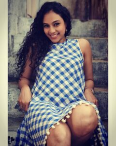 Rupa Manjari Instagram - The woman with the highest walls, 
Have the deepest love🌸🦋🧚‍♀️🌈💗🌠🌌

PC: @stoker_by_madhi 

#handloom #handloomdress #getstokered #womenoftoday #wednesdayvibes #wednesdaymood #wednesday #wednesdaywisdom #instafashion #instadaily #instapicture #instagirls #instagirl #instawednesday #instagram #instagramers #insta #instapic #instaphoto