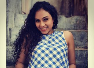 Rupa Manjari Instagram - The woman with the highest walls, Have the deepest love🌸🦋🧚‍♀️🌈💗🌠🌌 PC: @stoker_by_madhi #handloom #handloomdress #getstokered #womenoftoday #wednesdayvibes #wednesdaymood #wednesday #wednesdaywisdom #instafashion #instadaily #instapicture #instagirls #instagirl #instawednesday #instagram #instagramers #insta #instapic #instaphoto