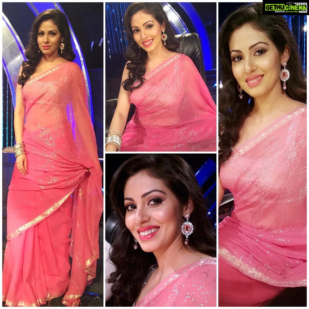 Sadha Instagram - 😊#lovepink #lovedance #lovekids #kollywood #kollywoodactress #tollywoodactress #tollywood #southindianfilms