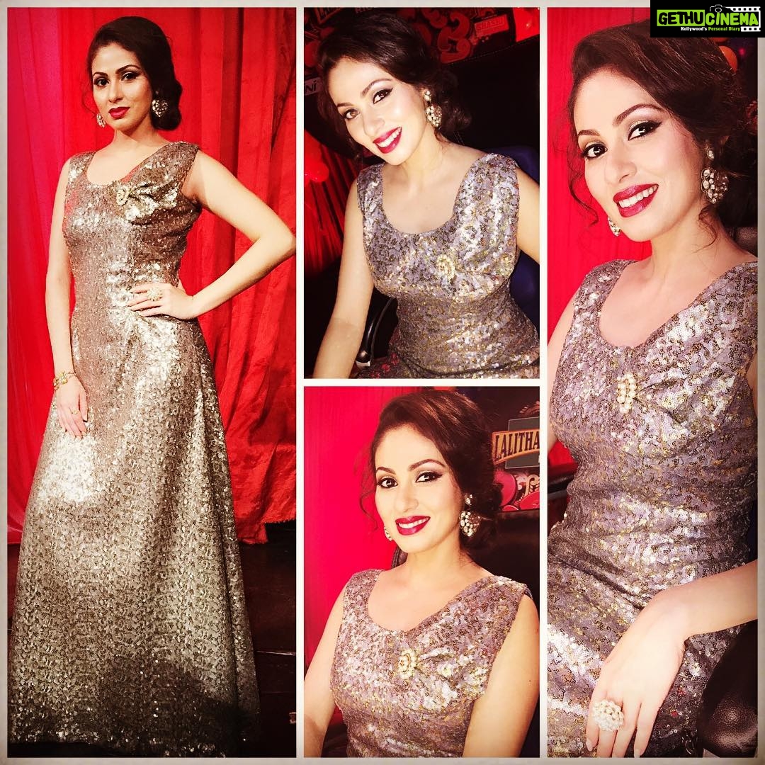 Sadha Instagram - #newyearseve #southindianfilms #kollywoodactress #kollywood #tollywoodactress #tollywood