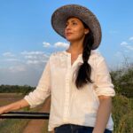 Sadha Instagram - My journey as a Wildlife Enthusiast/Lover has just begun & I can’t wait to see where this path takes me…. @pannatigerreserve_official #Avni #mylife #blessed #intothewild #skyisthelimit #explorer #animallover #wildlife #tiger #bigcats #tigerreserveofindia #pannatigerreserve #gratitude #happiness #sadaasgreenlife Panna Tiger Reserve