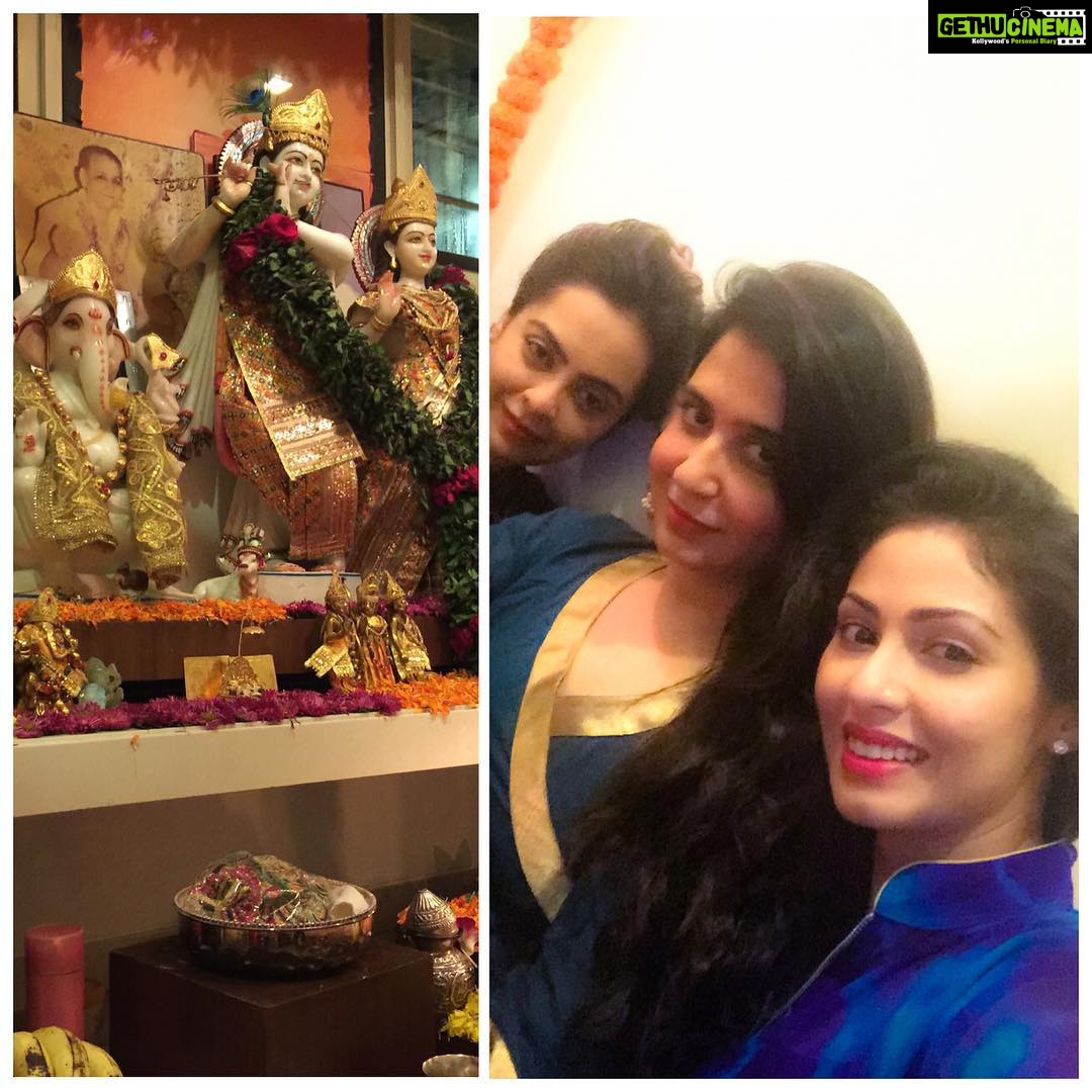 Sadha Instagram - Janmashtami with friends ππΊπΌπΈ