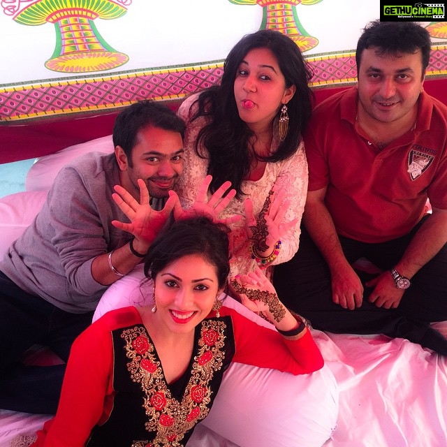 Sadha Instagram - #nanduwedsbunny !!!! #crazyfun #crazyfriends #happiness #wedding #mehendi