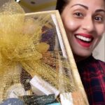 Sadha Instagram - #veganuary in India this year is been the most successful one so far.. Super happy with the number of sign ups that’s over 630k 😃… Thanking each one from the bottom of my heart for giving this most compassionate lifestyle a chance! 🙏 If you have missed this super amazing journey, try now. It’s never too late you know! Thank you @veganuaryindia for this goodie bag.. 💚 #vegan #ethicalvegan #veganmumbai #mumbaivegan #veganforlife #veganlifestyle #veganactor #sadaasgreenlife #mylife #blessed #gratitude