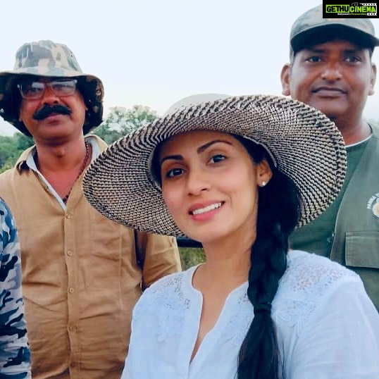 Sadha Instagram - New chapter in my life! Exploring Wildlife… I started my journey of Safaris in @pannatigerreserve_official .. And I can’t be more grateful to have found the best Guide @lakhan.ahirwar.56 with 16 years of experience and one of the best wildlife photographers @sid_dtr .. It wouldn’t have been same if it was someone else. I’m truly blessed to have found people who are so passionate about the Forests and Wildlife and not into it for business. Both in Panna and Bandhavgarh.. 💚 #naturelover #safari #mylife #blessed #tigerreservesofindia #pannatigers Panna Tiger Reserve