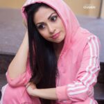 Sadha Instagram - #lockdownlife 📷@crafty_chandu