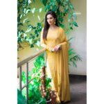Sadha Instagram - When there's darkness, be your own sunshine! 💛🧡💚 Styled by @impriyankasahajananda Outfit by @bharat_adiani Accessories by @bellofox Photography by @crafty_chandu