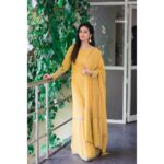 Sadha Instagram - When there's darkness, be your own sunshine! 💛🧡💚 Styled by @impriyankasahajananda Outfit by @bharat_adiani Accessories by @bellofox Photography by @crafty_chandu